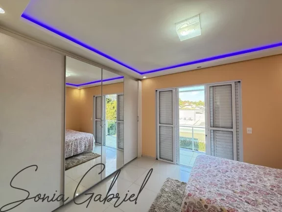 Imagem Casa em Condomínio em Vinhedo-SP: 4 Quartos, 2 Suítes, 3 Salas, 4 Banheiros, 4 Vagas - Imperdível!