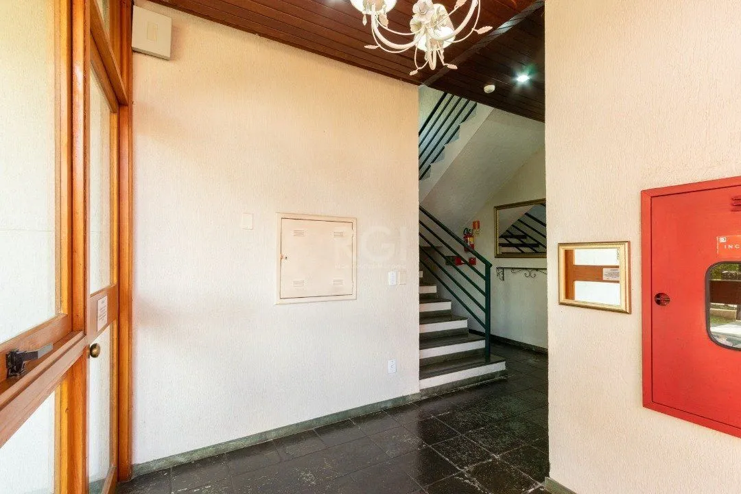 Imagem Cobertura para Venda - 157.05m², 2 dormitórios, 2 vagas - Tristeza