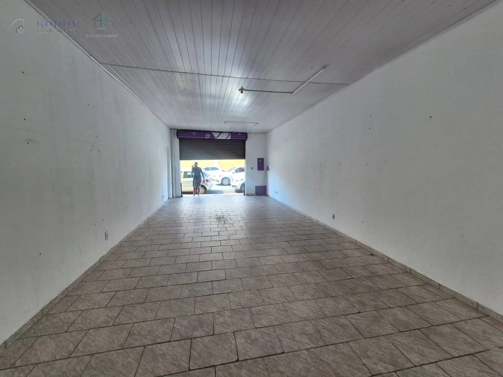 Imagem Excelente Loja Comercial ao Lado do Mercado Municipal - Centro