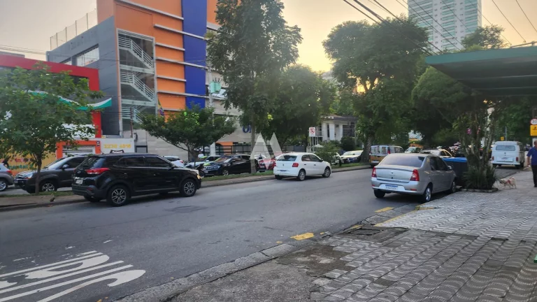 Imagem Oportunidade Única de Locação de Terreno na Ponta da Praia, Santos