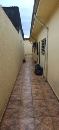 Imagem EXCELENTE CASA À VENDA NO MARACANÃ COM 3 DORMITÓRIOS 2 VAGAS!!!