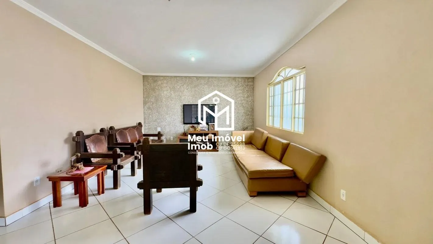 Imagem Casa 4 Quartos 2 Suítes 8 Vagas 800m² Vicente Pires/DF