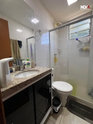 Imagem Descubra este aconchegante apartamento à venda no Edifício Santos 3, localizado no bairro Nova Ita...