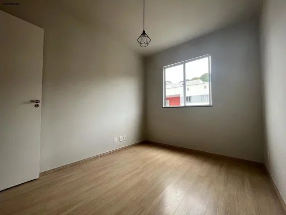 Imagem Apartamento para Venda em Teresópolis, Cascata do Imbuí, 2 dormitórios, 1 banheiro, 1 vaga