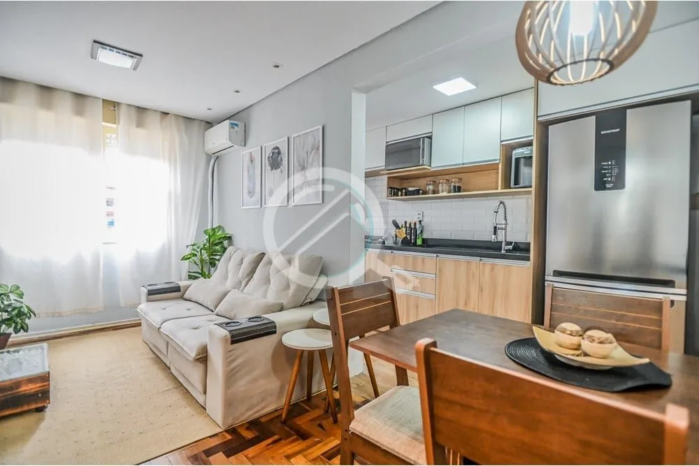 Imagem Este apartamento reformado e mobiliado com 2 quartos, está pronto e mobiliado para se tornar seu no...
