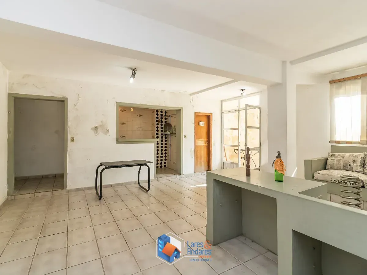 Imagem Sobrado para venda em Vila Madalena com 3 quartos, sendo 1 suíte, 293m²
