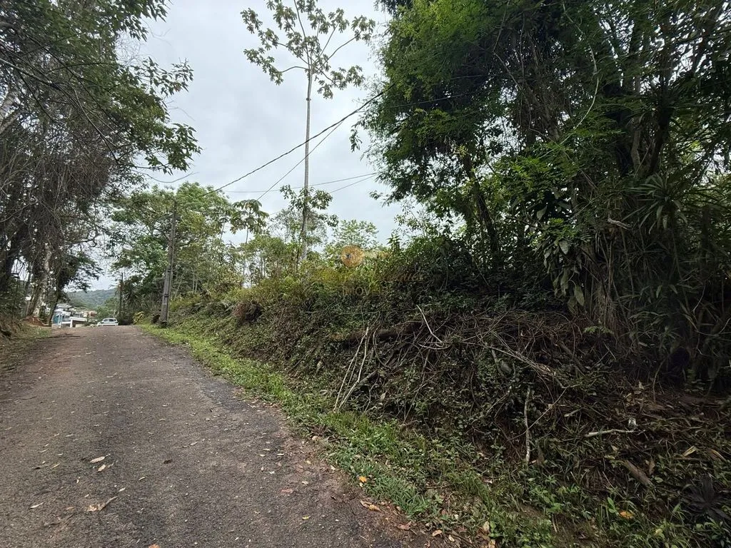 Imagem Terreno para Venda em Teresópolis / RJ no bairro Vargem Grande