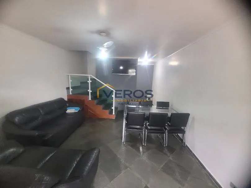 Imagem Sobrado em Condomínio com 2 quartos 350 metros da Martim de Sá Caraguá