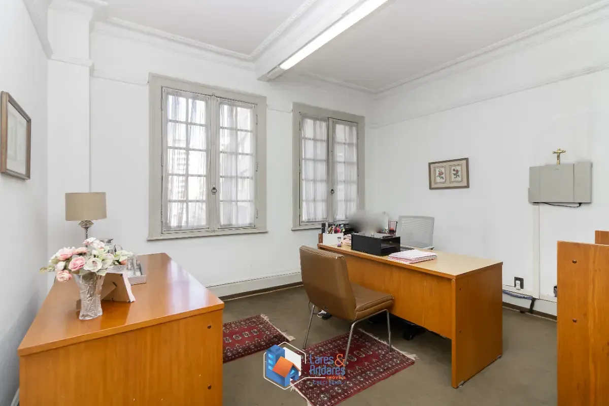 Imagem Conjunto comercial para venda em República, 200m²