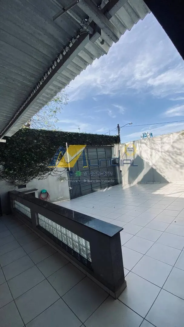 Imagem Galpão Comercial com 399m² à Venda por R$ 2,9 Milhões