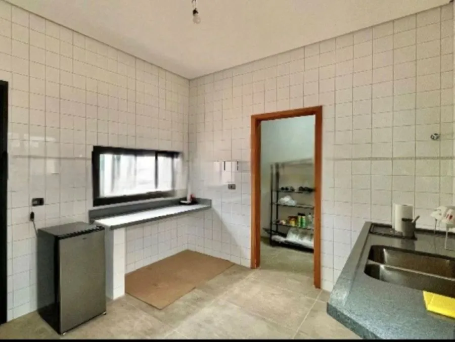 Imagem Casa recém construída em Itu, contendo 03 suítes.