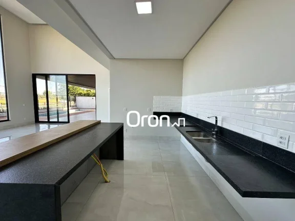 Imagem Casa à venda, 285 m² por R$ 2.600.000,00 - Portal do Sol Green - Goiânia/GO