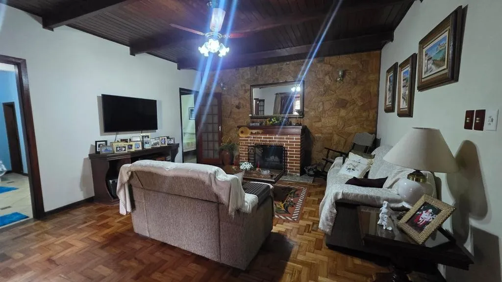 Imagem Casa para Venda em Teresópolis / RJ no bairro Carlos Guinle