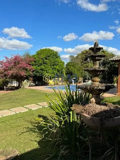 Imagem Chácara no Condomínio Parque dos Cisnes - Goiânia/GO