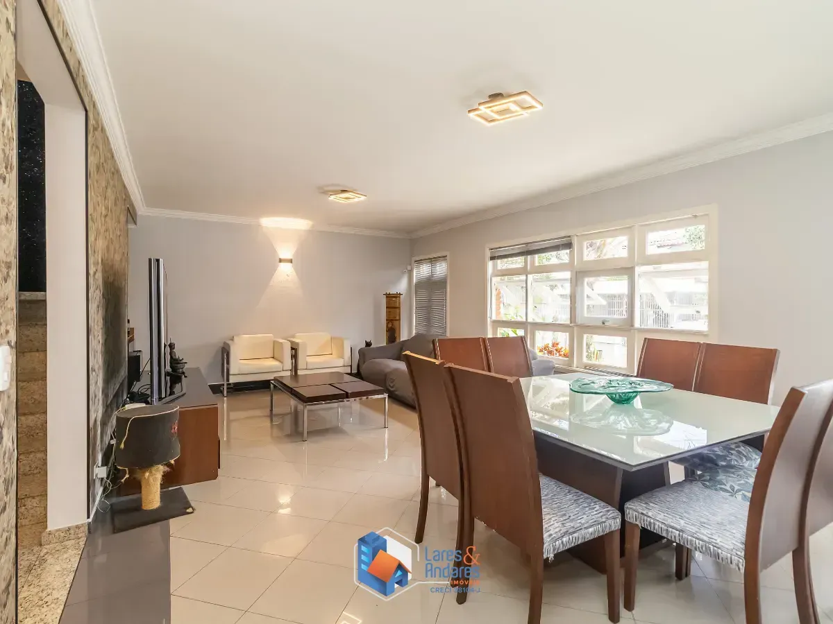 Imagem Sobrado para venda em Jardim Virginia Bianca com 3 quartos, sendo 3 suítes, 316m²