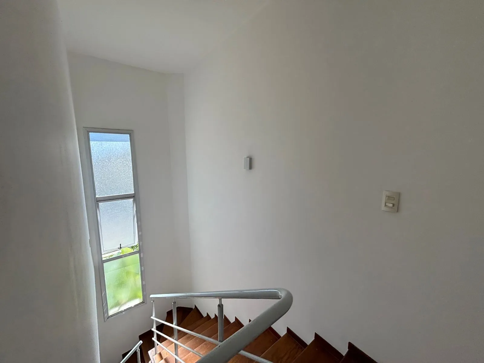 Imagem Casa de alto padrão à venda ou locação no Villa Campolim, Sorocaba, com 3 dormitórios, 1 suíte, 179 m² e 2 vagas no Parque Campolim