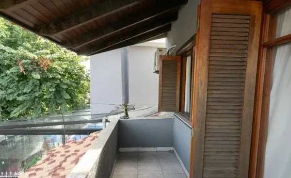 Imagem Casa sobrado no bairro Ecoville de 3 dormitórios e 4 vagas