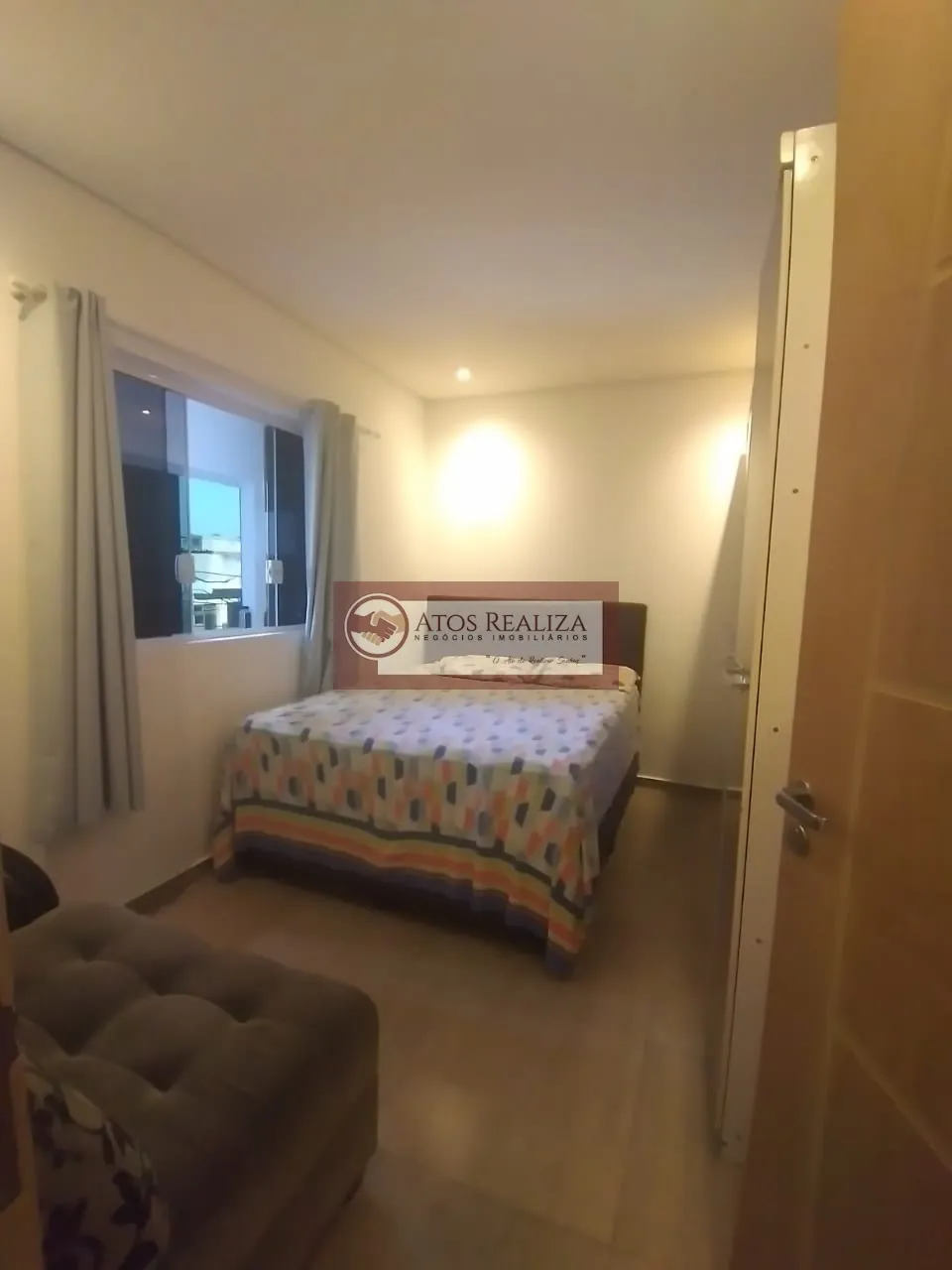 Imagem Lote / Terreno Com 3 Casas em Jardim Reimberg - São Paulo