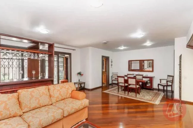 Imagem Casa à venda, 253 m² por R$ 1.600.000,00 - Rio Branco - Porto Alegre/RS