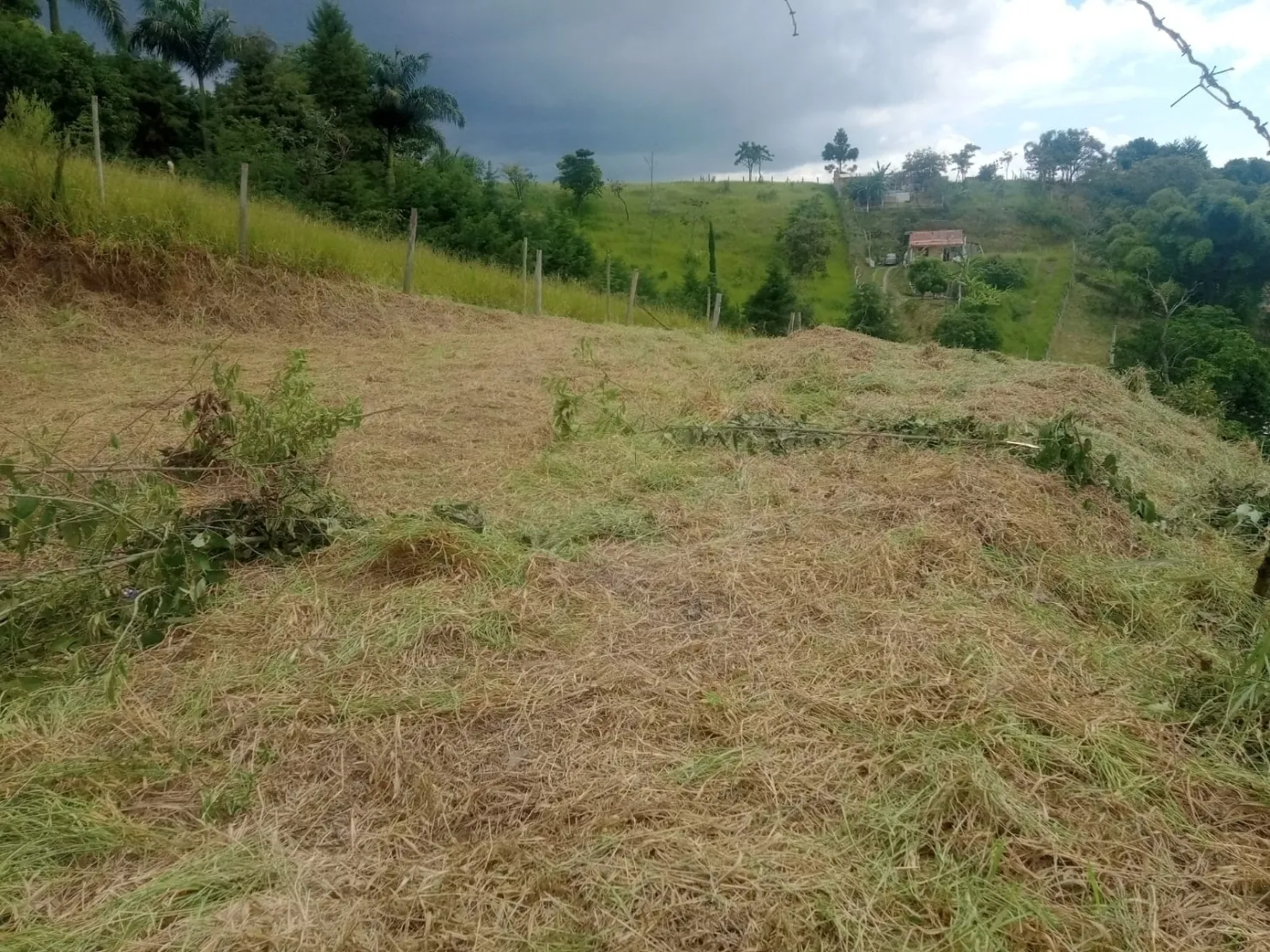 Imagem Terreno à venda 1110M², Piracangaguá, Taubaté - SP