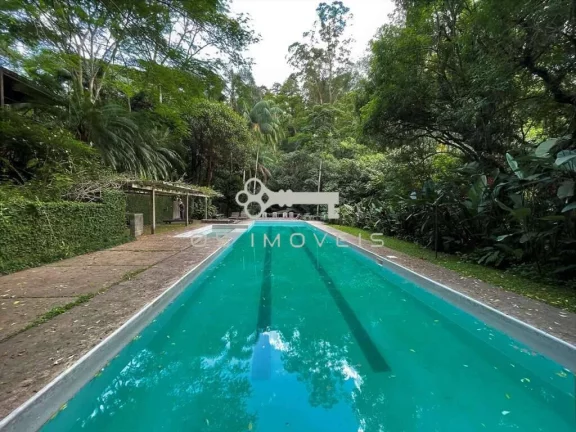 Imagem Cond. dos Arquitetos - Contemporânea e despojada! Uma casa única!