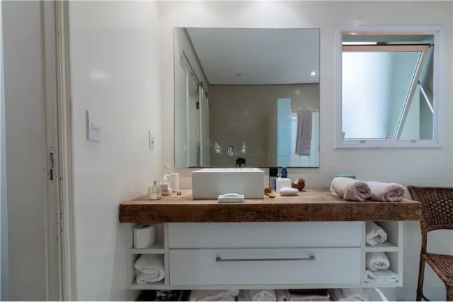 Imagem Casa 4 suítes 528m² Brooklin Paulista São Paulo Rua Sônia Ribeiro