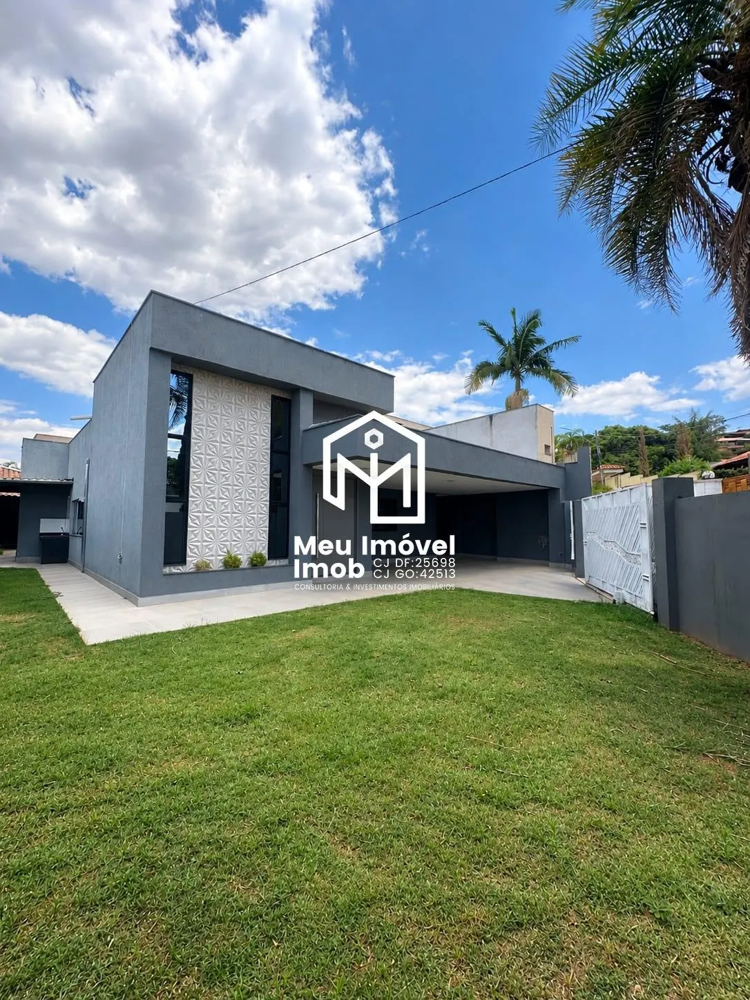 Imagem Casa 4 Quartos 3 Suítes 5 Vagas 500m²