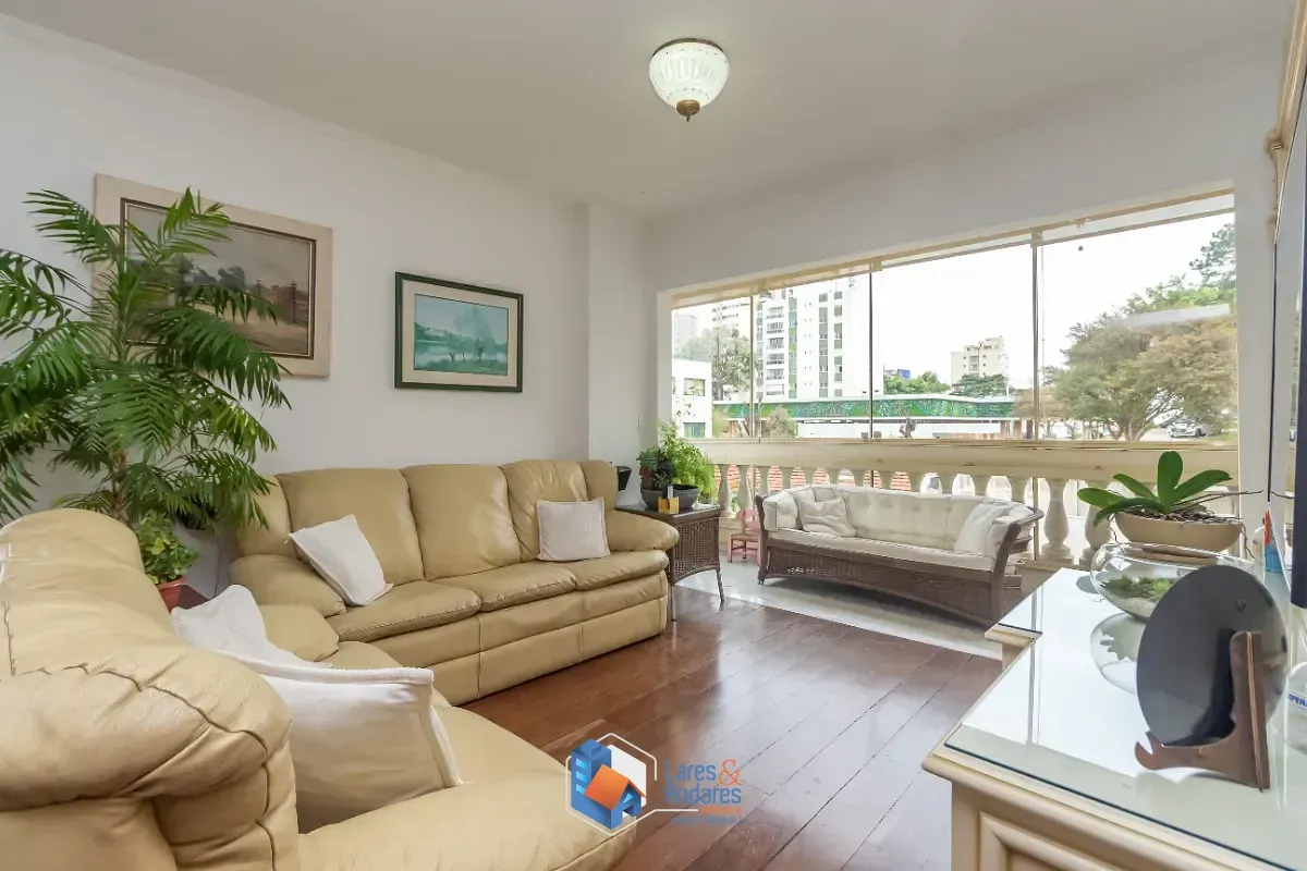 Foto do imóvel Apartamento para venda em Sumarezinho com 4 quartos, sendo 1 suíte, 130m² em Rua Agissê