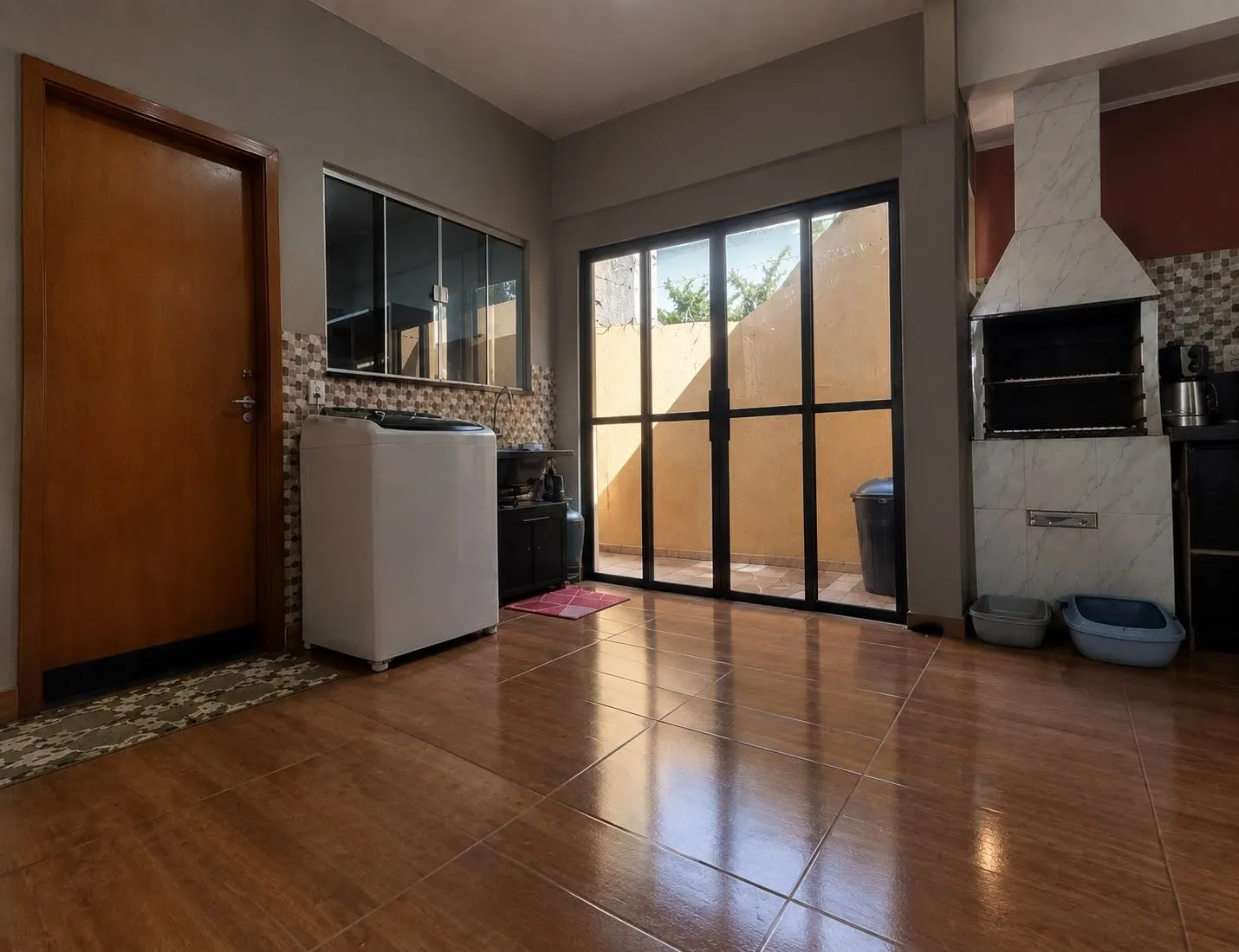 Imagem Casa 3 quartos, 2 banheiros ,sendo 1 suíte BAIRRO IKARAI - VÁRZEA GRANDE/MT