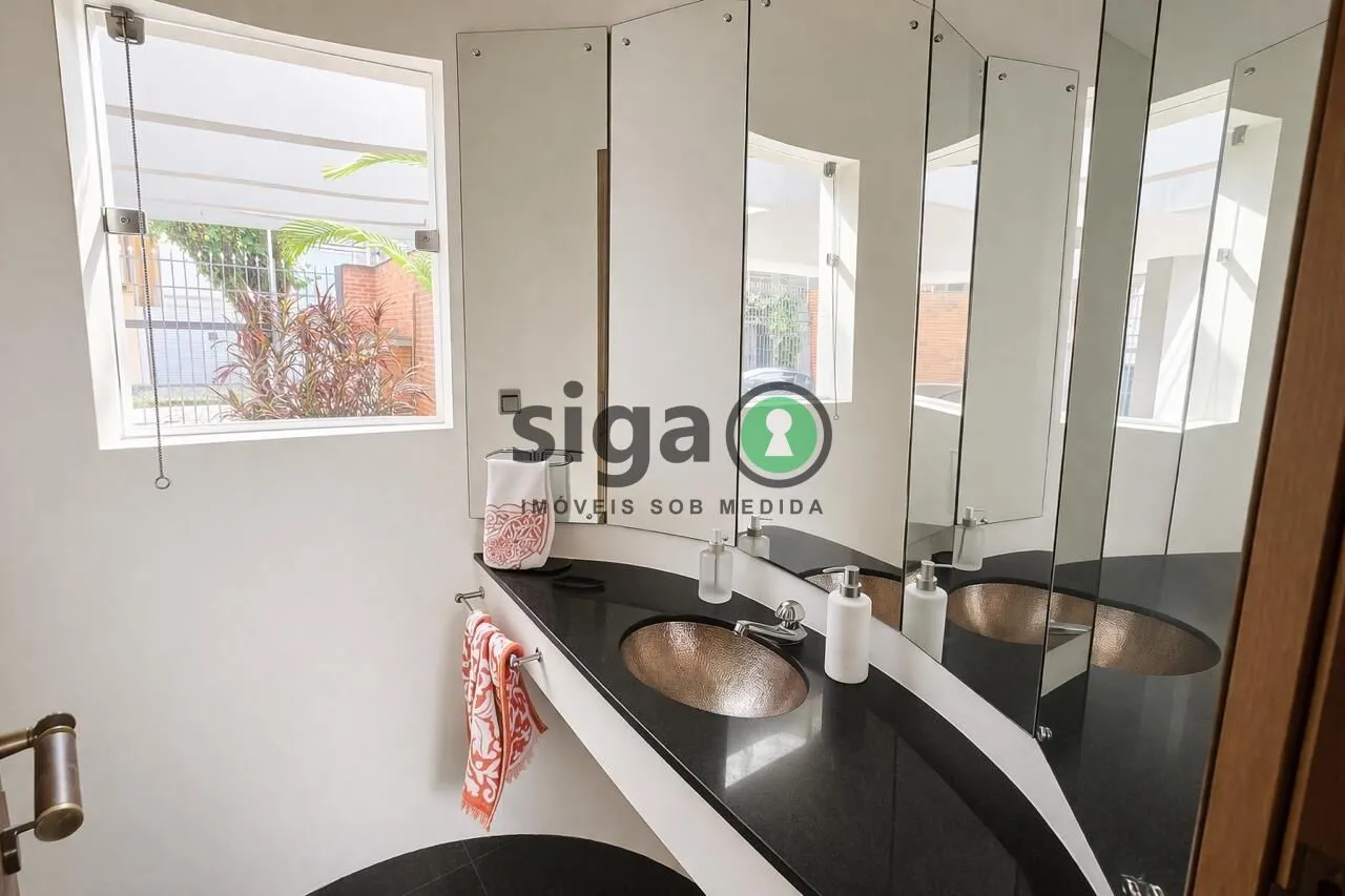 Imagem Casa no Brooklin com 3 quartos\2 suites\460acmts