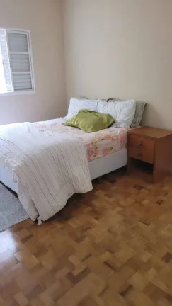 Imagem Casa térrea 4 Dormitórios (1 Suíte), 2 vagas, Vista Verde - Sjc.