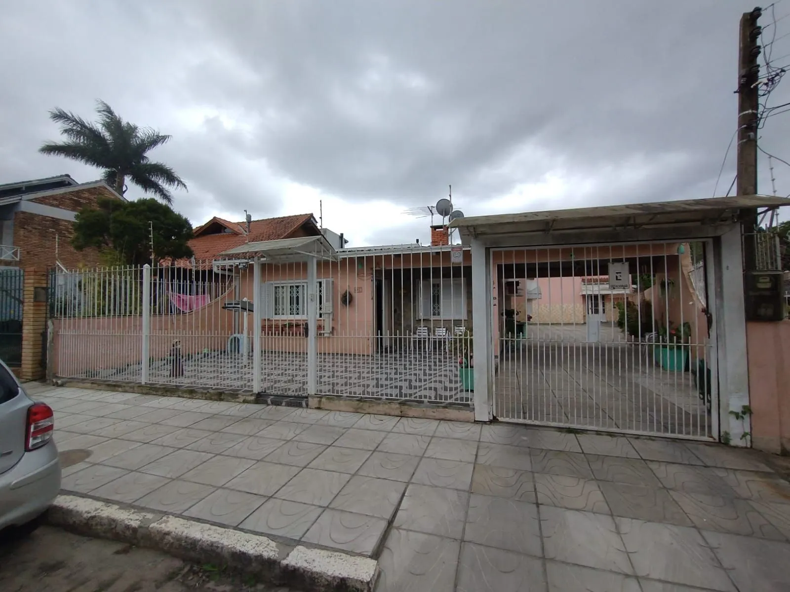 Imagem Casa no bairro Aberta dos Morros - 5 dormitórios