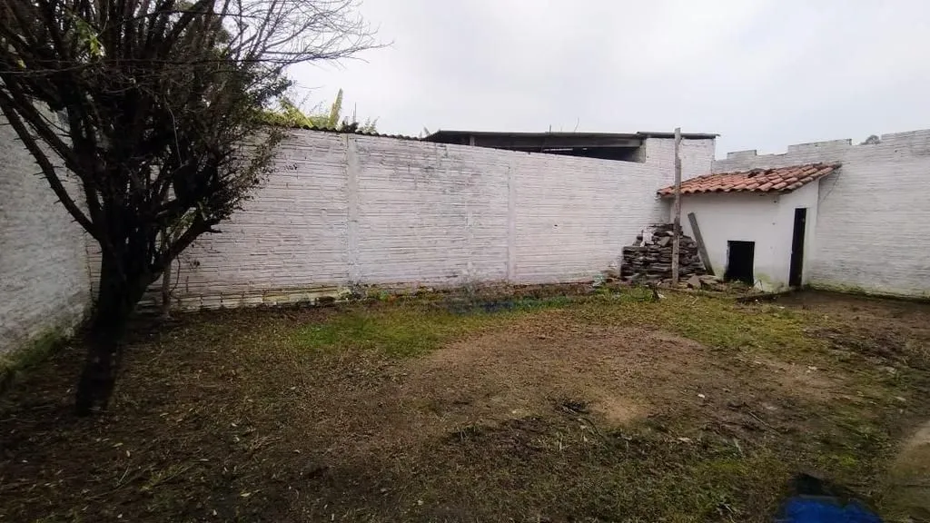 Imagem Casa de 2 dormitórios à venda no Bairro Chapéu do Sol - Porto Alegre