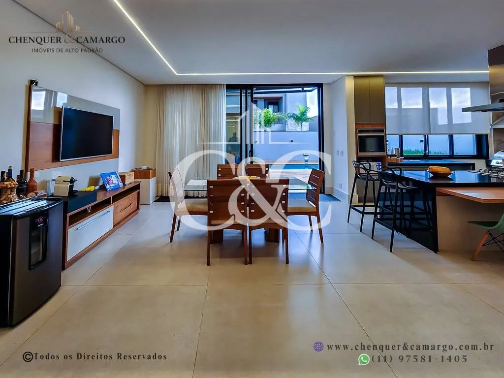Imagem Casa porteira fechada à venda no Brisas Jundiaí, 333m², 4 dormitórios e piscina climatizada