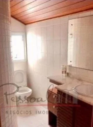 Imagem Apartamento com 3 dormitórios, sendo 1 suíte, banheiro, living com sala de estar e jantar, cozinha...