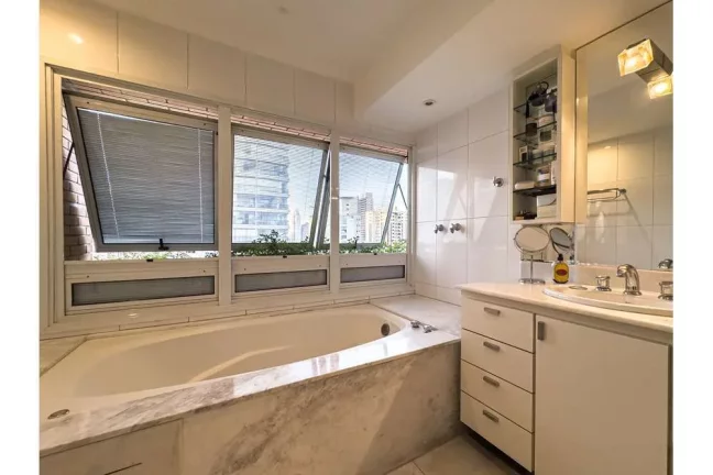 Imagem Cobertura Duplex 4 suítes 369m² Moema São Paulo Rua Araguari