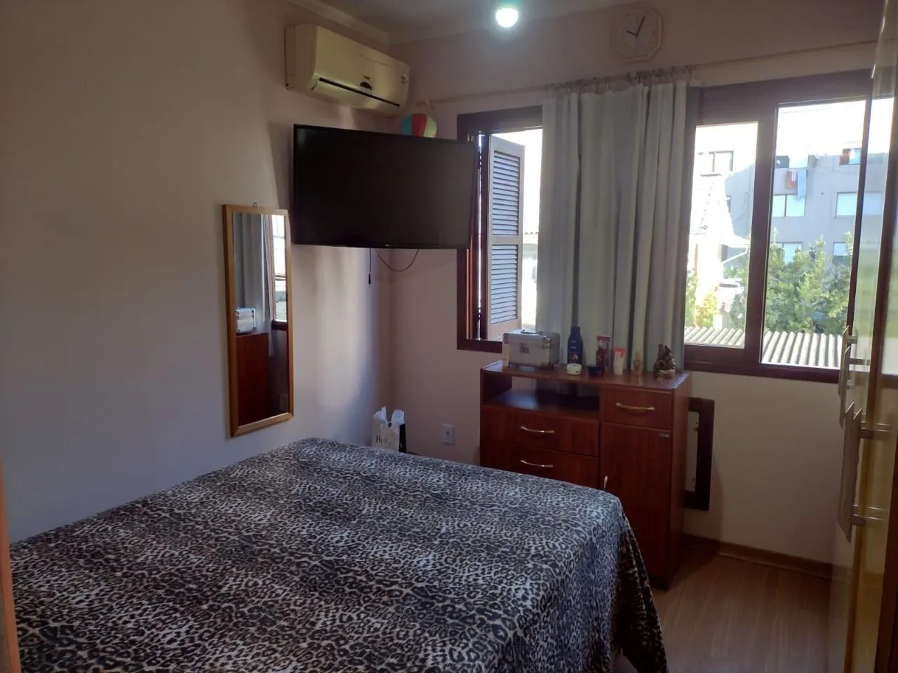 Imagem Apartamento para Venda - 140m², 3 dormitórios, sendo 1 suites, 2 vagas - Vila Eunice Nova