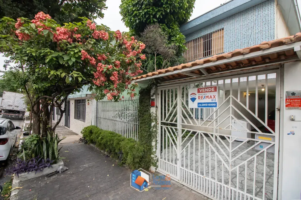 Foto do imóvel Casa para venda em Vila Maria Baixa com 3 quartos, sendo 1 suíte, 264m² em Rua Dom Luís Felipe de Orleans