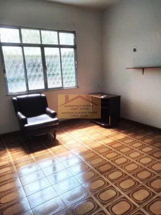 Imagem CASA ESPAÇOSA, EM ÓTIMA LOCALIZAÇÃO!