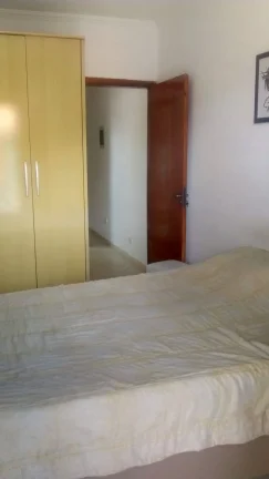 Imagem Sobrado 202 m² 3 Dormitorios sendo 1 Suíte e 7 vagas de Garagens