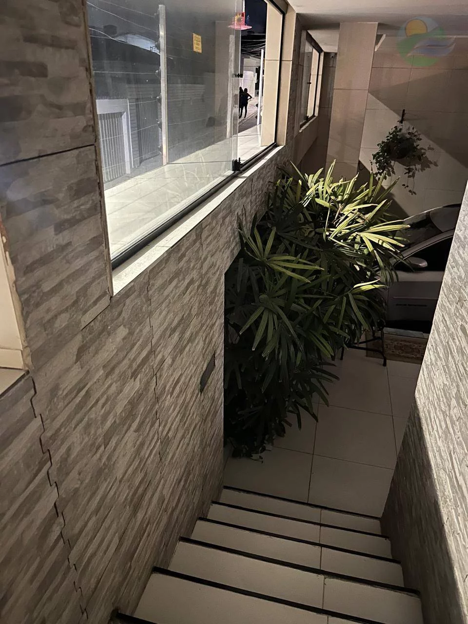 Imagem Casa duplex à venda, 6 quartos, reformada, Jaboatão dos Guararapes PE