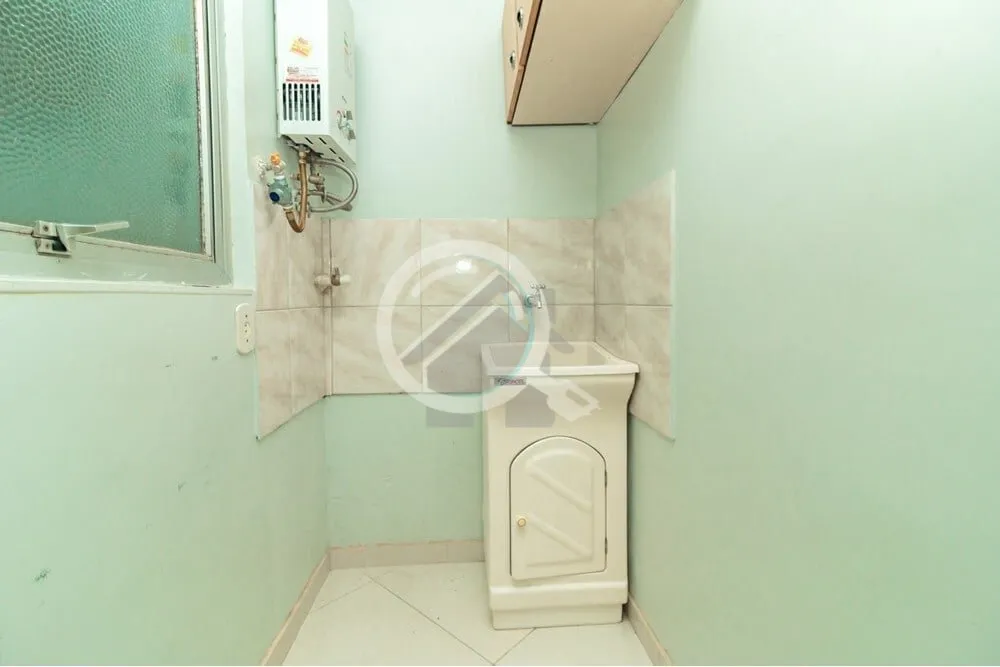 Imagem Descubra o seu novo lar na vibrante Cidade Baixa, Porto Alegre, RS! Este apartamento residencial, di...