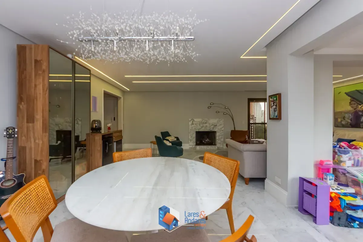 Imagem Apartamento para venda em Vila Andrade com 4 quartos, sendo 4 suítes, 198m²