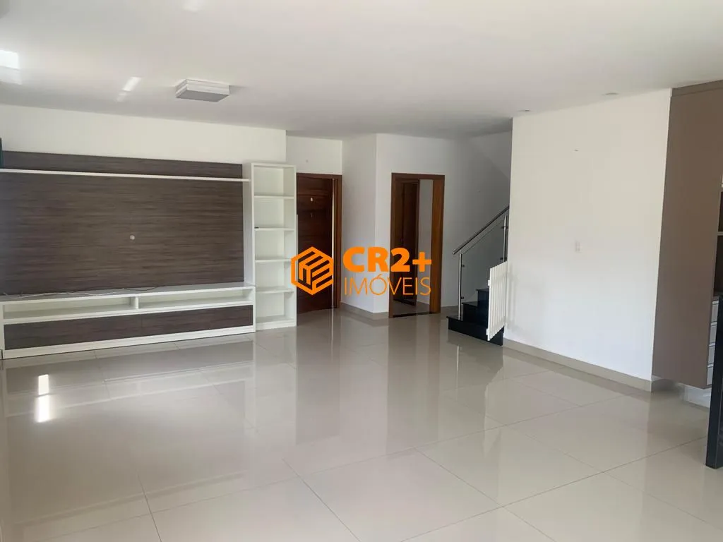 Imagem Vendo casa sobrado 223 m2, 04 quartos, 04 suítes, 04 vagas de garagem em Taubaté