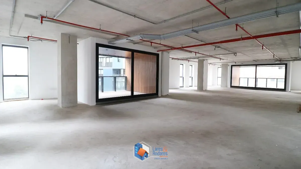 Imagem Conjunto comercial para venda em Sumarezinho, 218m²