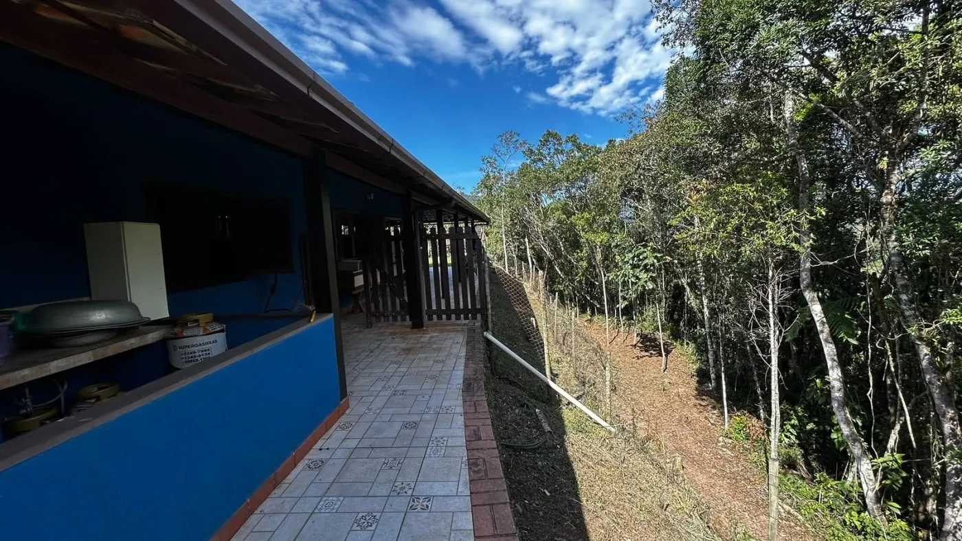 Imagem Casa para Venda em Petrópolis / RJ no bairro Fazenda Inglesa