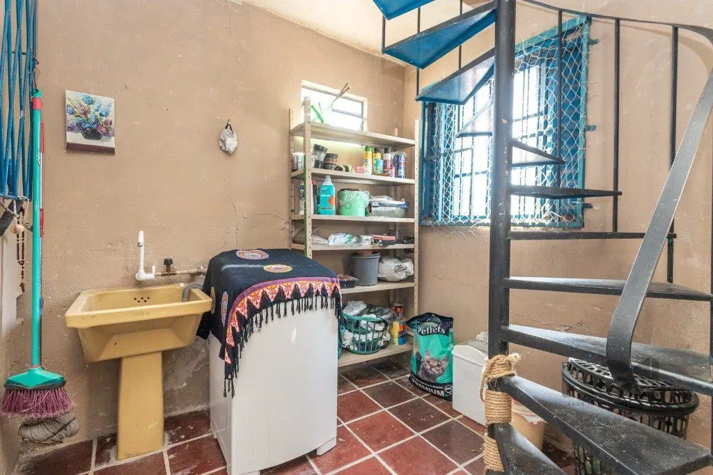 Imagem CASA COMERCIAL E RESIDENCIAL NO MIOLO DO BAIRRO SANTANA