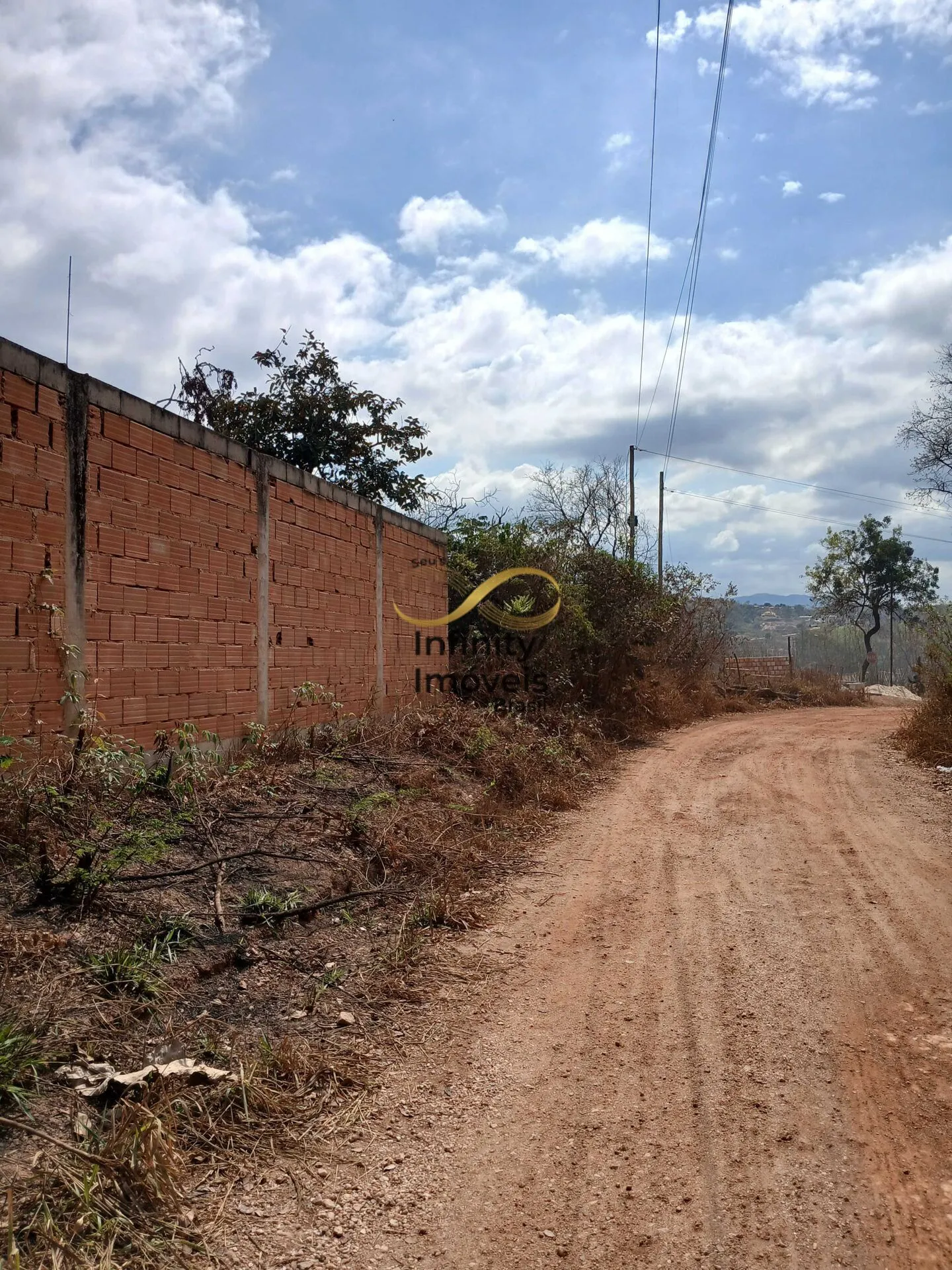 Imagem TERRENO PARA SÍTIO OU MORADIA EM JUATUBA