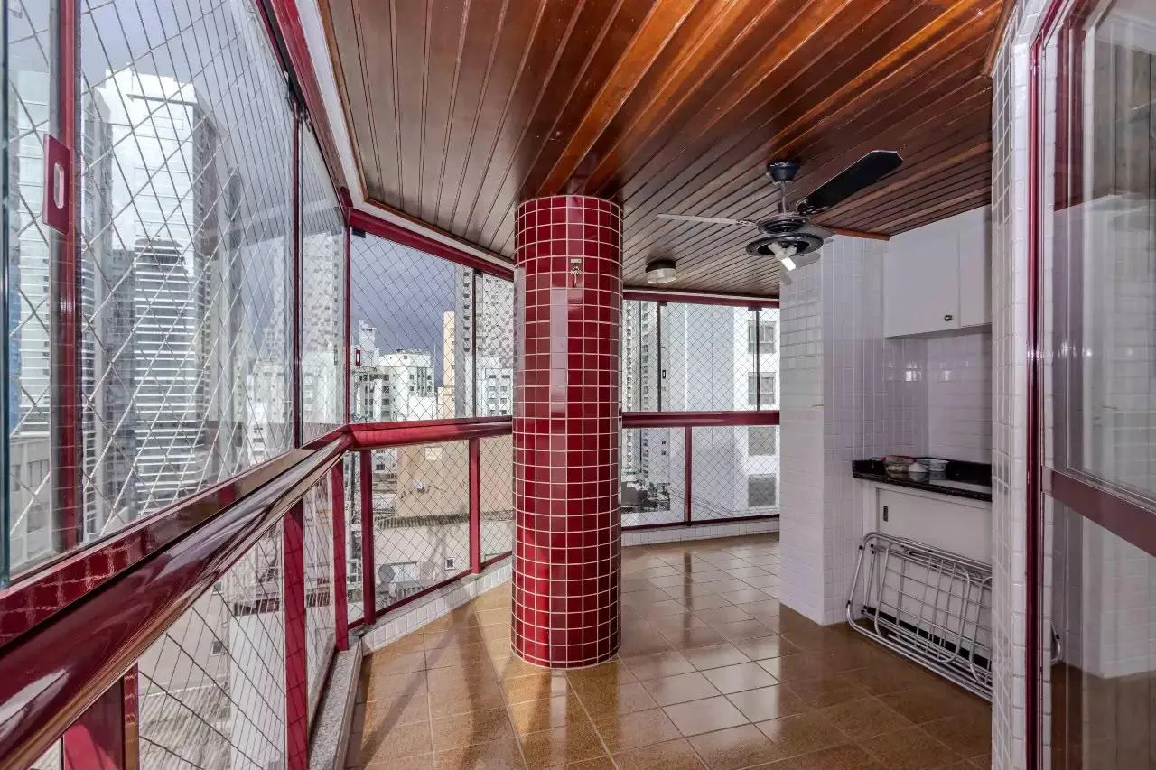 Imagem Apartamento com vista para o mar à venda com 116m2 por R$ 2.999.000,00