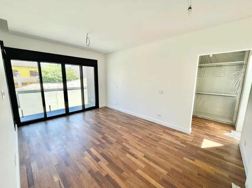 Imagem Sobrado de 560m² Localizado no Alphaville Res. Dois - Barueri - SP!